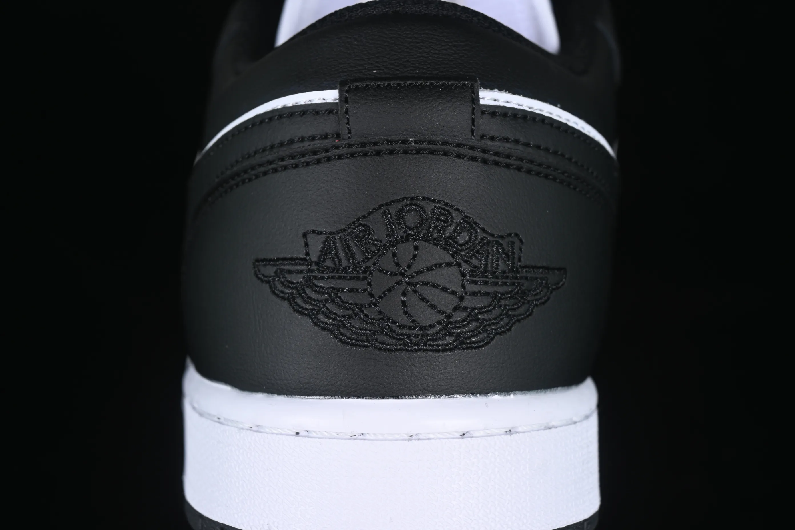 All categories Air Jordan Jordan series basketball shoes Air Jordan 1 Low Air Jordan 1 Low AJ1 Joe 1 black and white panda low-top cultural basketball shoes 553558-131